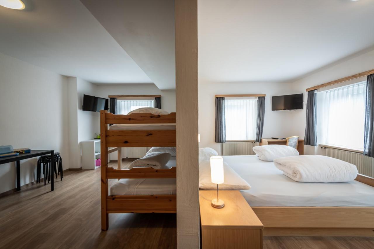 Hotel Greina Rabius Eksteriør billede