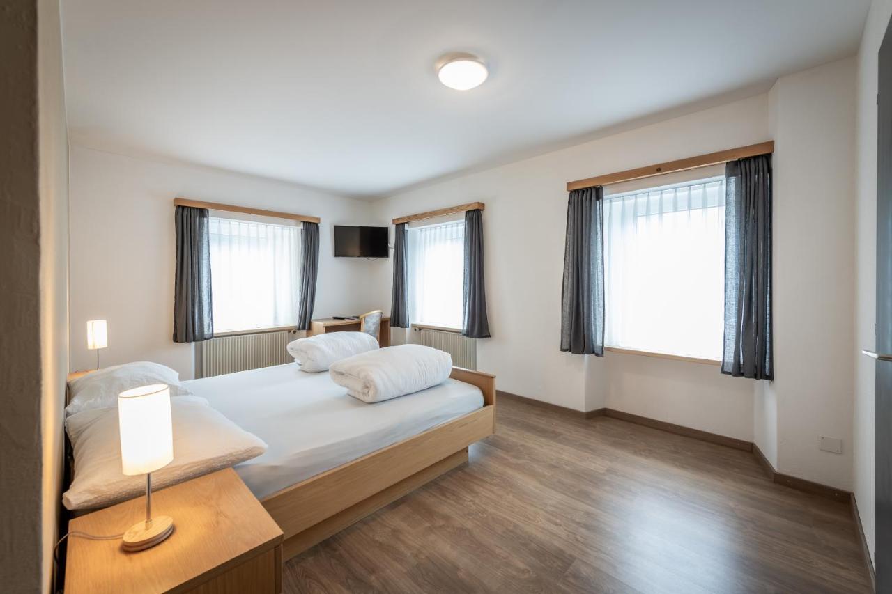 Hotel Greina Rabius Eksteriør billede